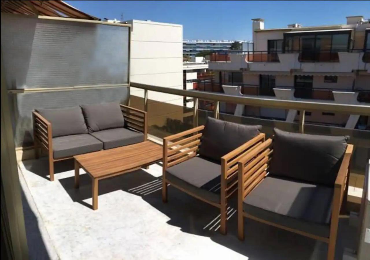 Tres Beau Studio Avec Terrasse, Situe A 100M Des Plages De Juans Les Pins Antibes Eksteriør billede
